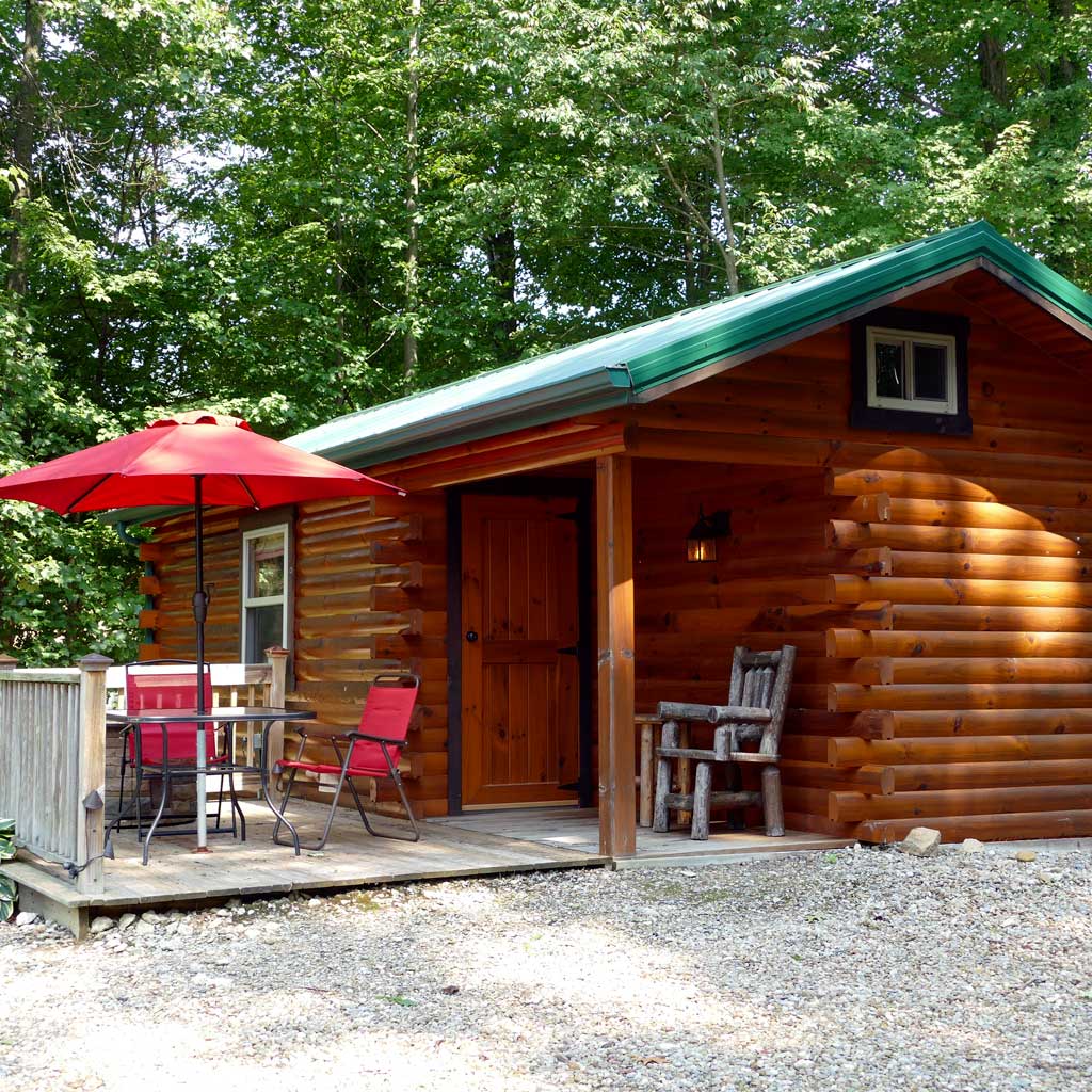 French Ridge Vineyards Cabin — Sleeps Two
